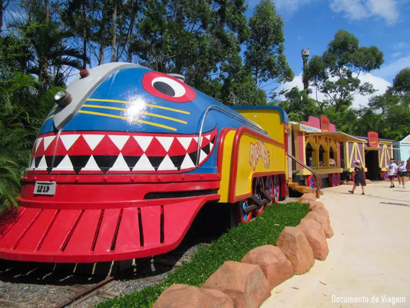 beto-carrero-world-9_edited